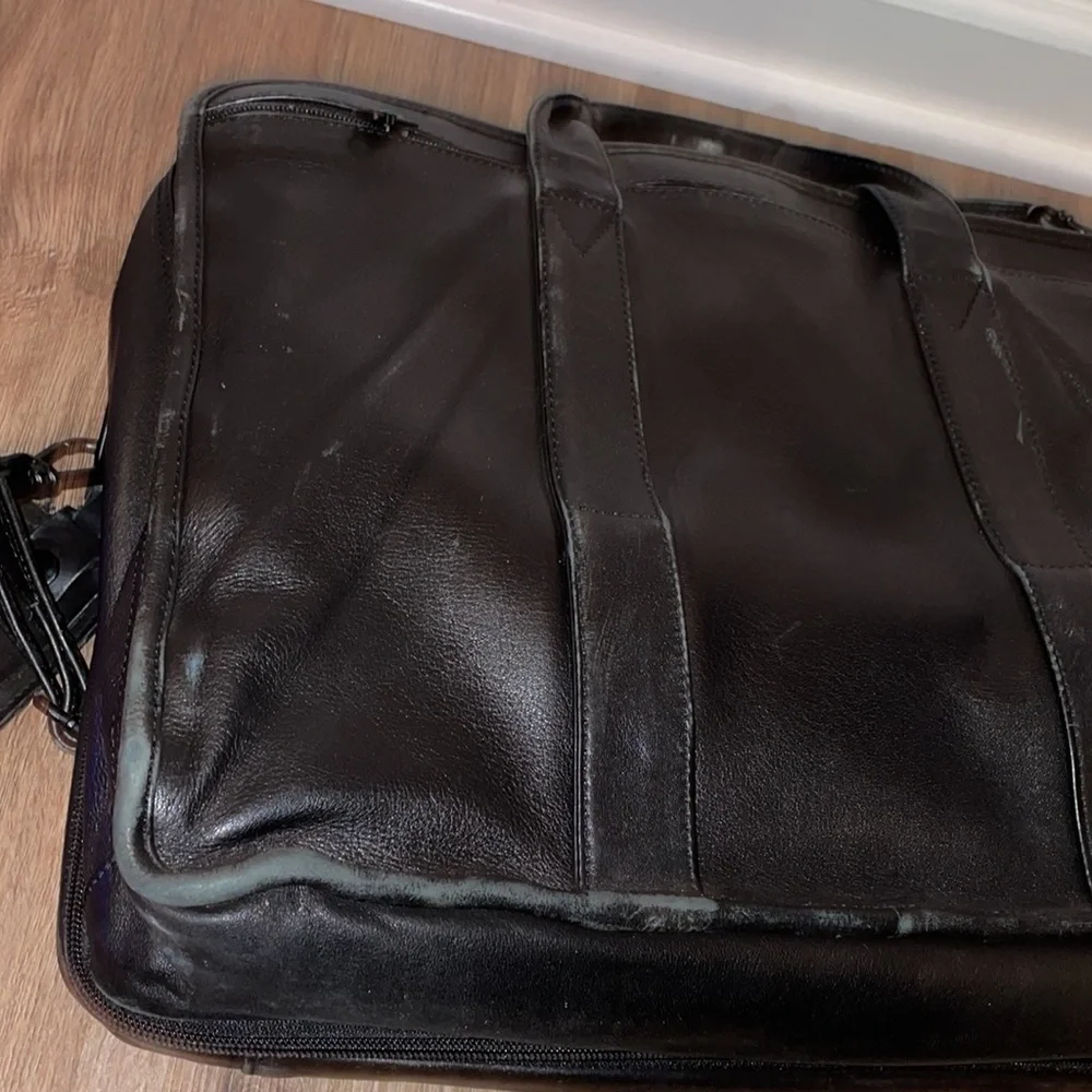Tumi leather business/laptop bag